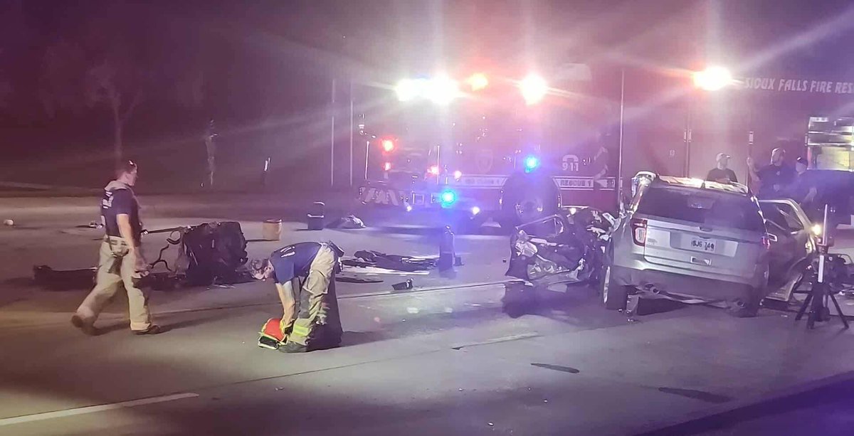 1 injury accident with extrication in the East 10th Street and Cliff Avenue area. The debris spread at least a 2 block radius